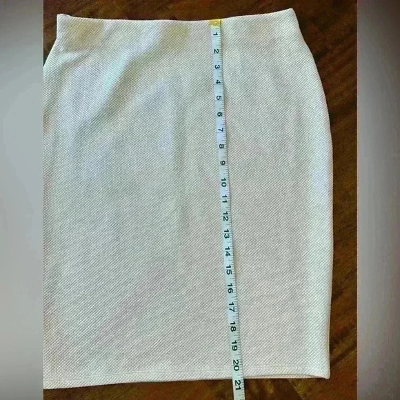 Charlotte Russe Baby Pink Sparkle Pencil Skirt size M - Picture 8 of 8